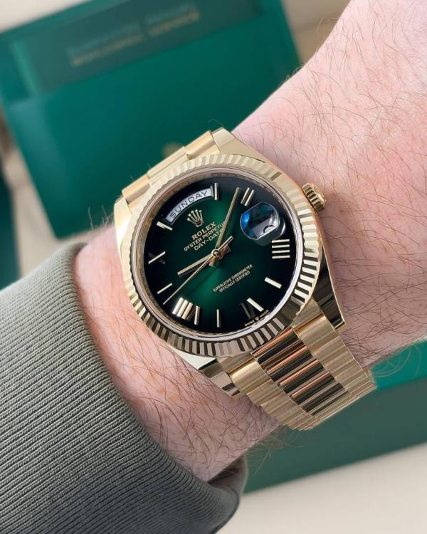 luxury Watch Role_x Oyster Perpetual Day Date 40 Battery Gold-Green