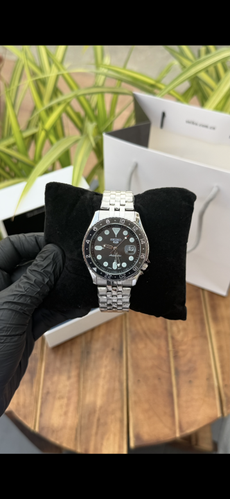 SEIKO 5 SPORTS