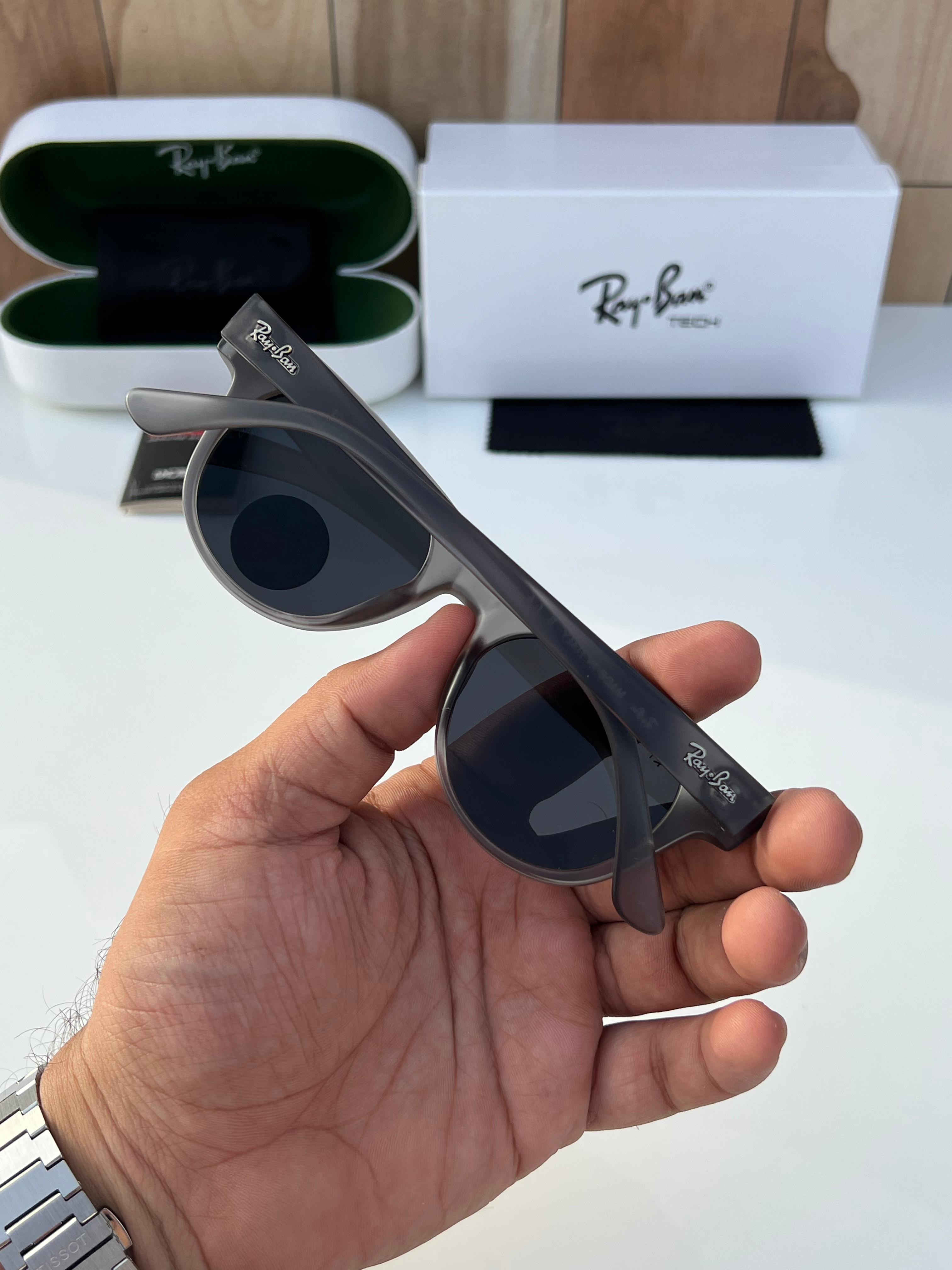Ray_ban sunglass 4521
