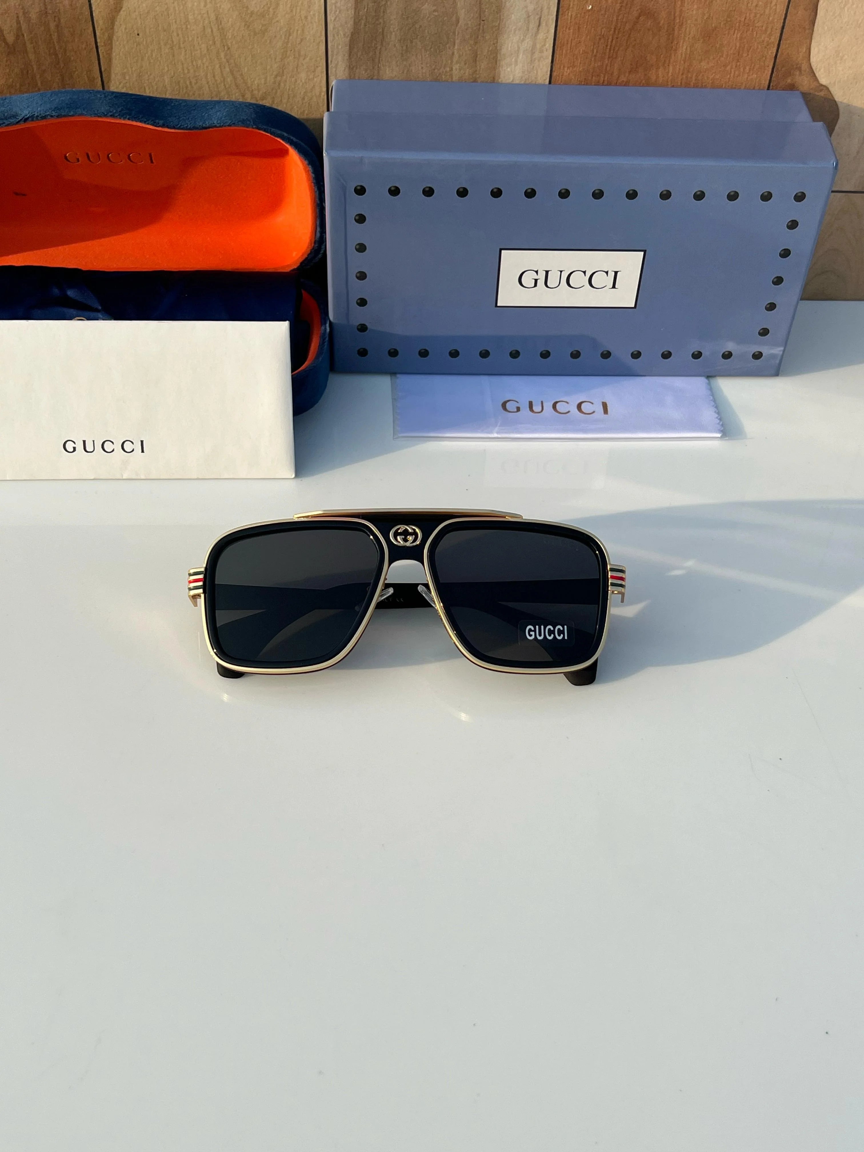 Guc_ci Black Gold Unisex Sunglass