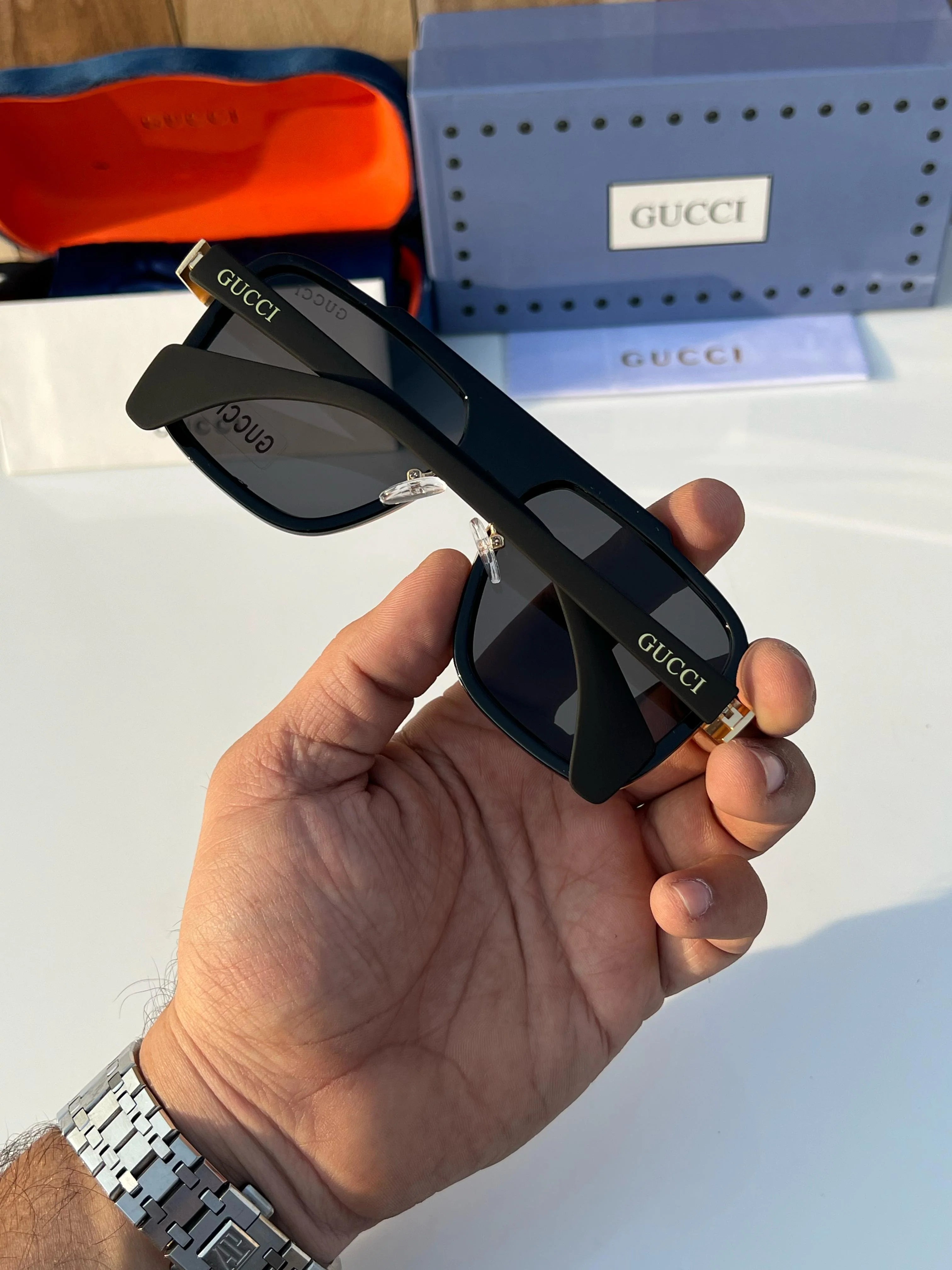 Guc_ci Black Gold Unisex Sunglass