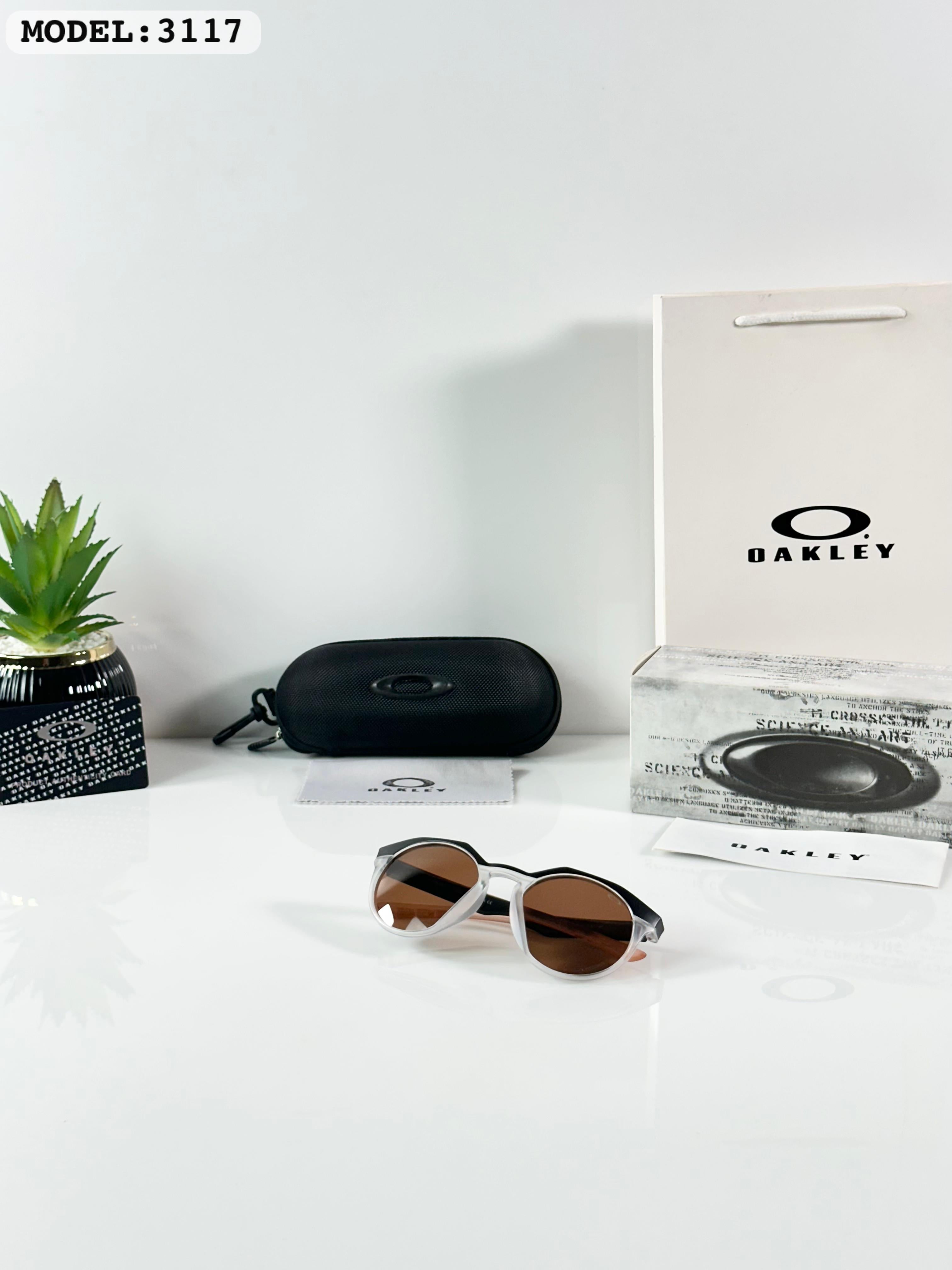 OAKLEY 3117 ICE BLACK BROWN