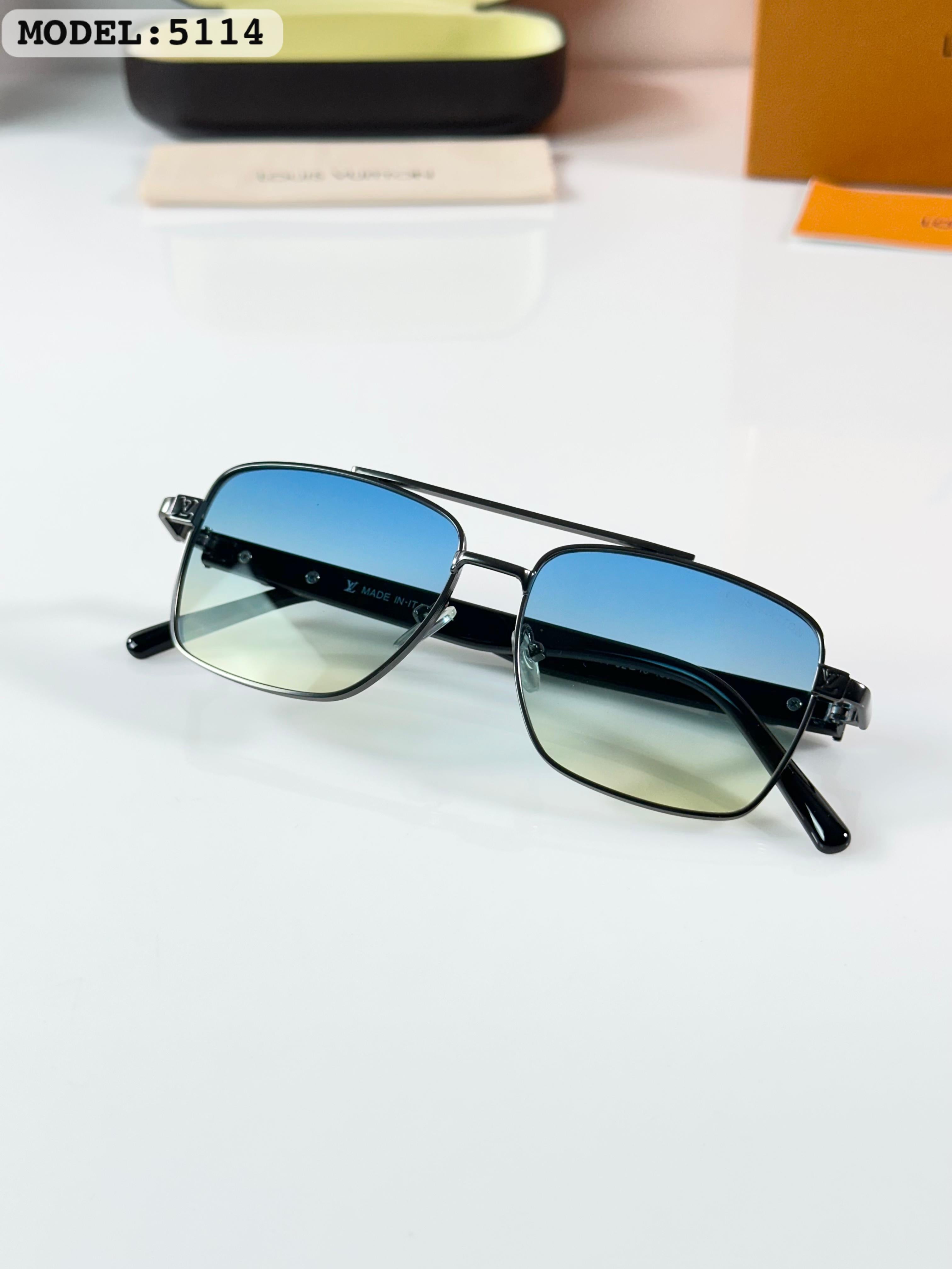 LOUIS VUITTON 5114 GUN BLUE DC