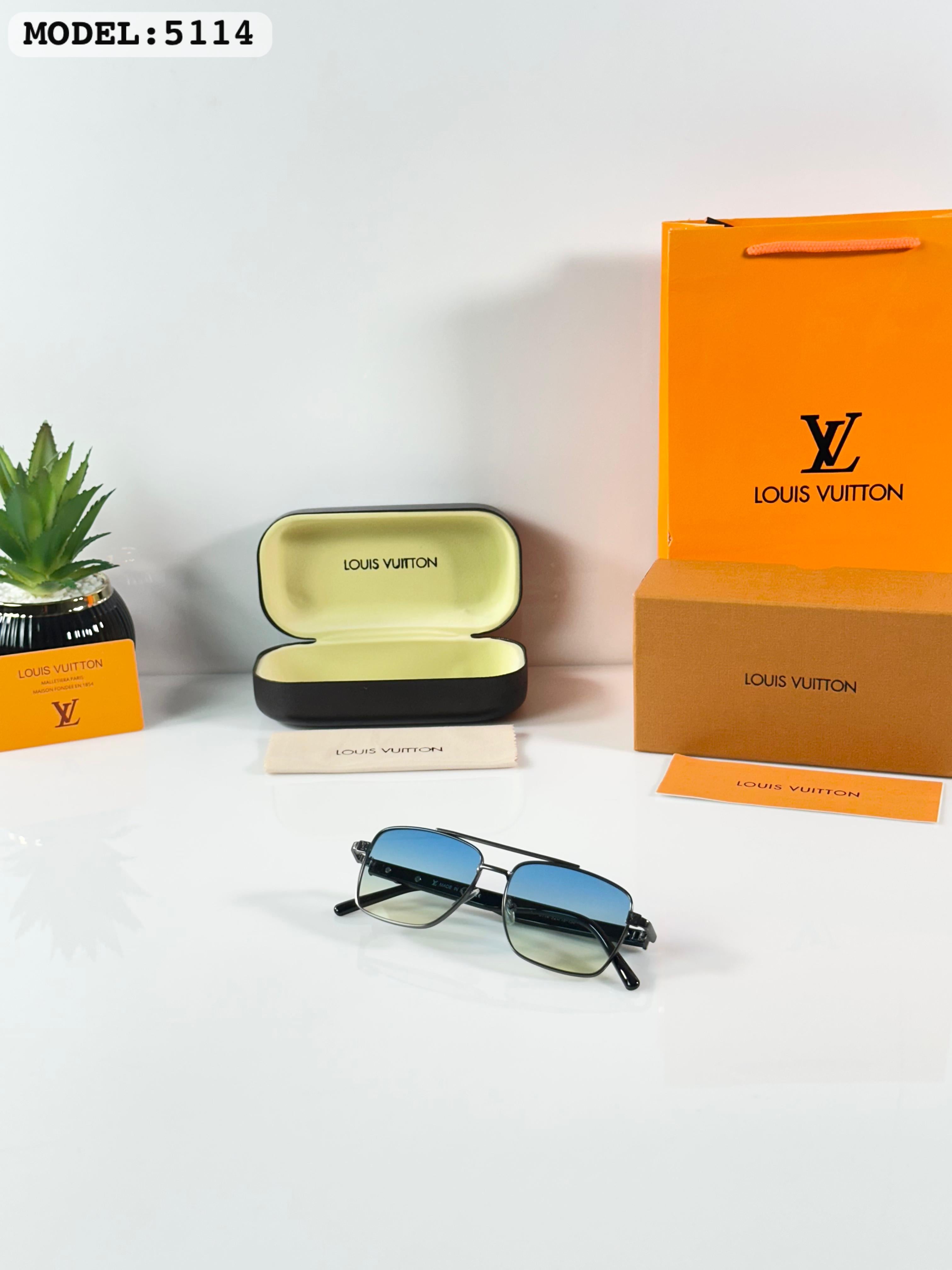 LOUIS VUITTON 5114 GUN BLUE DC