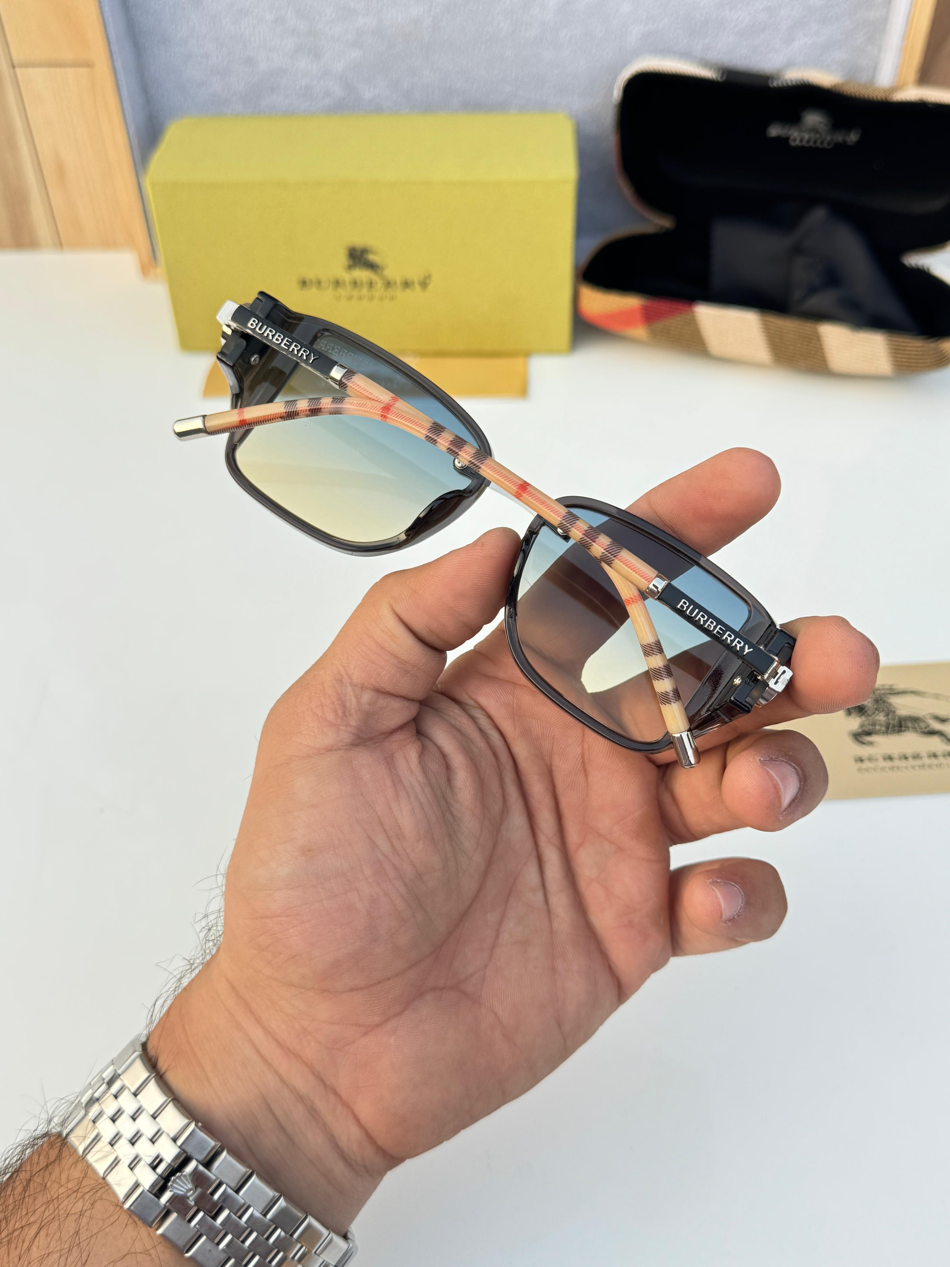 Burberry 92525 sea green