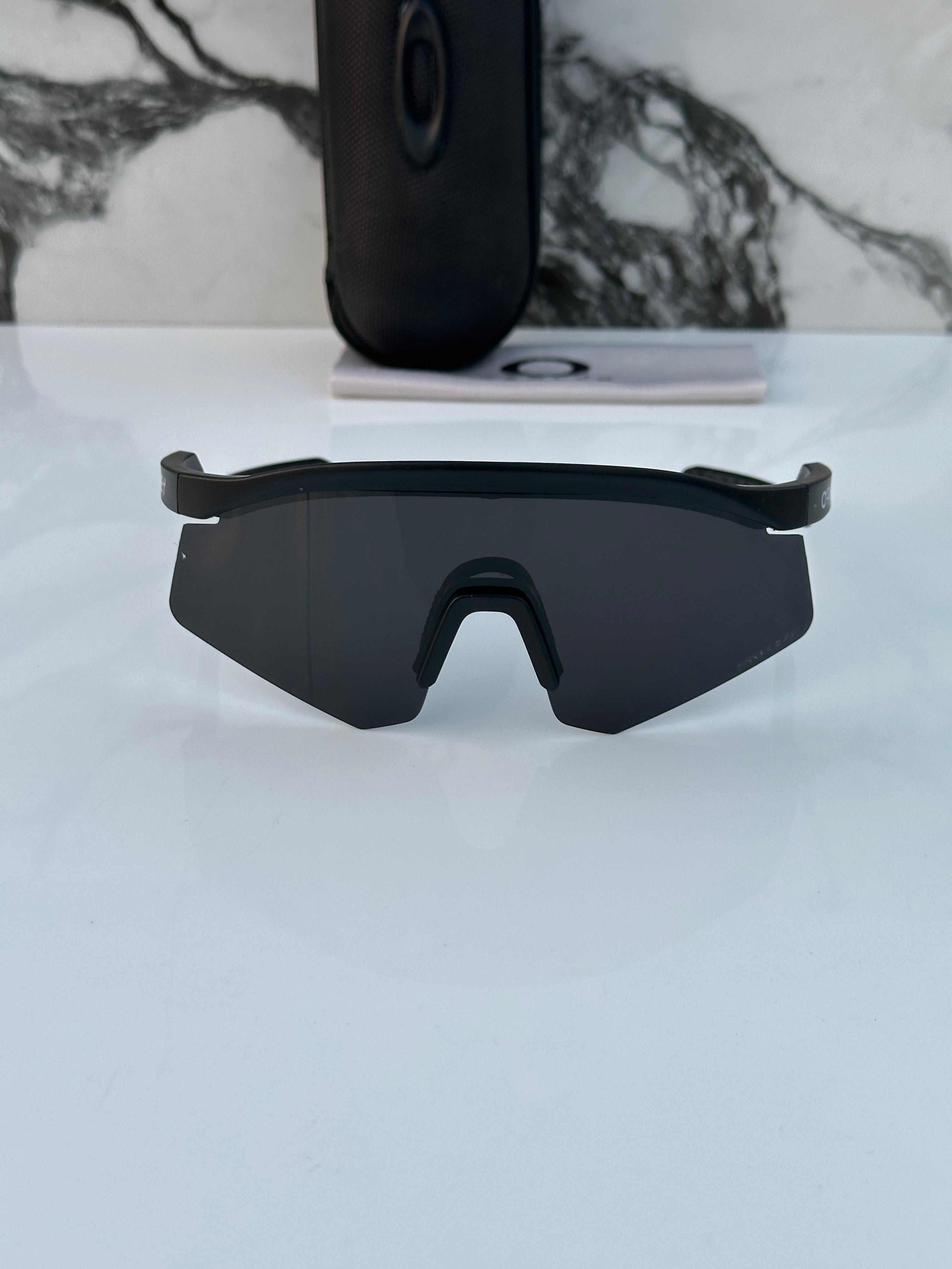 Oakle_y hydra 4929 full black