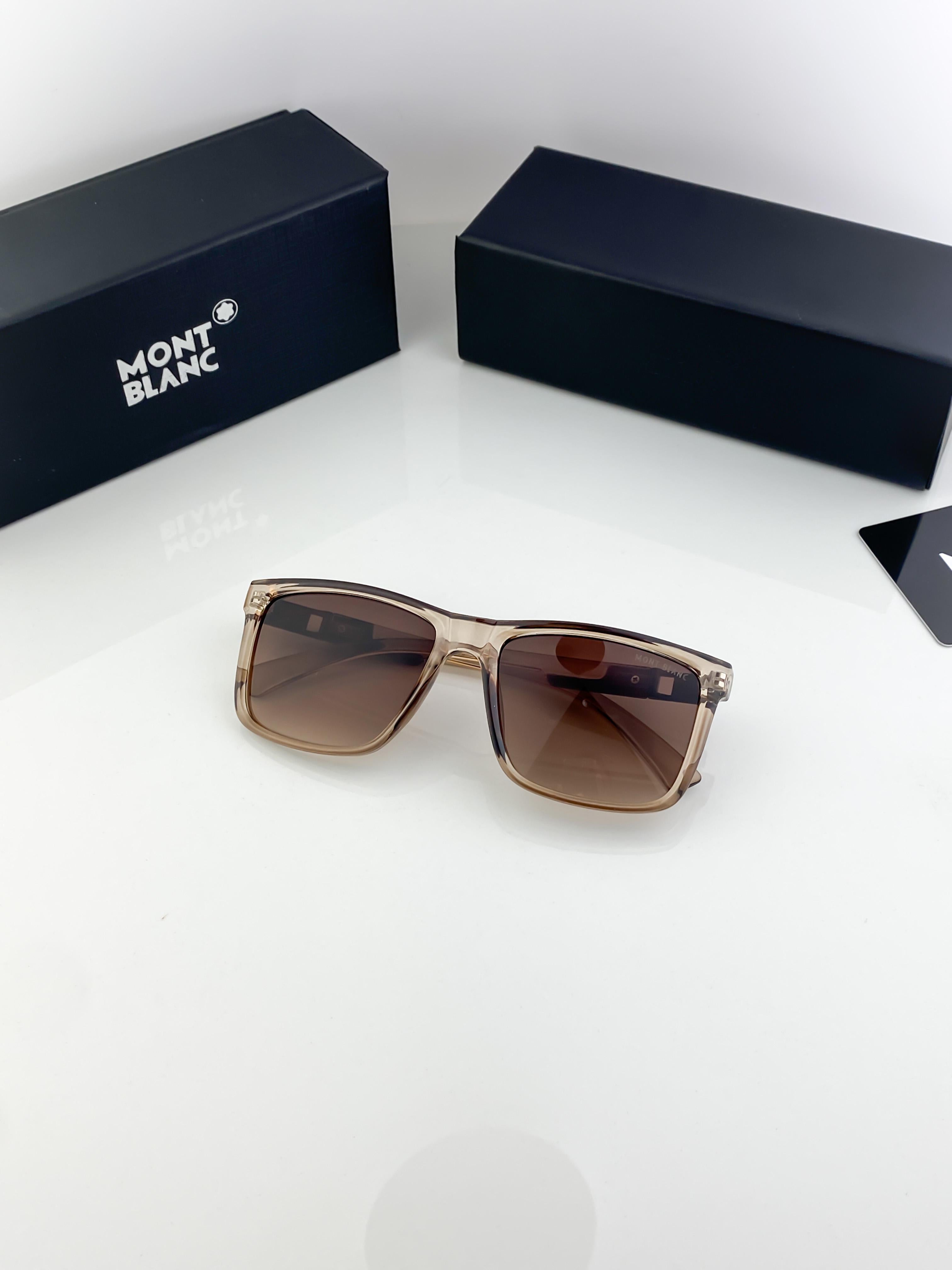 MO_N_T BLA_NK BROWN 561 B