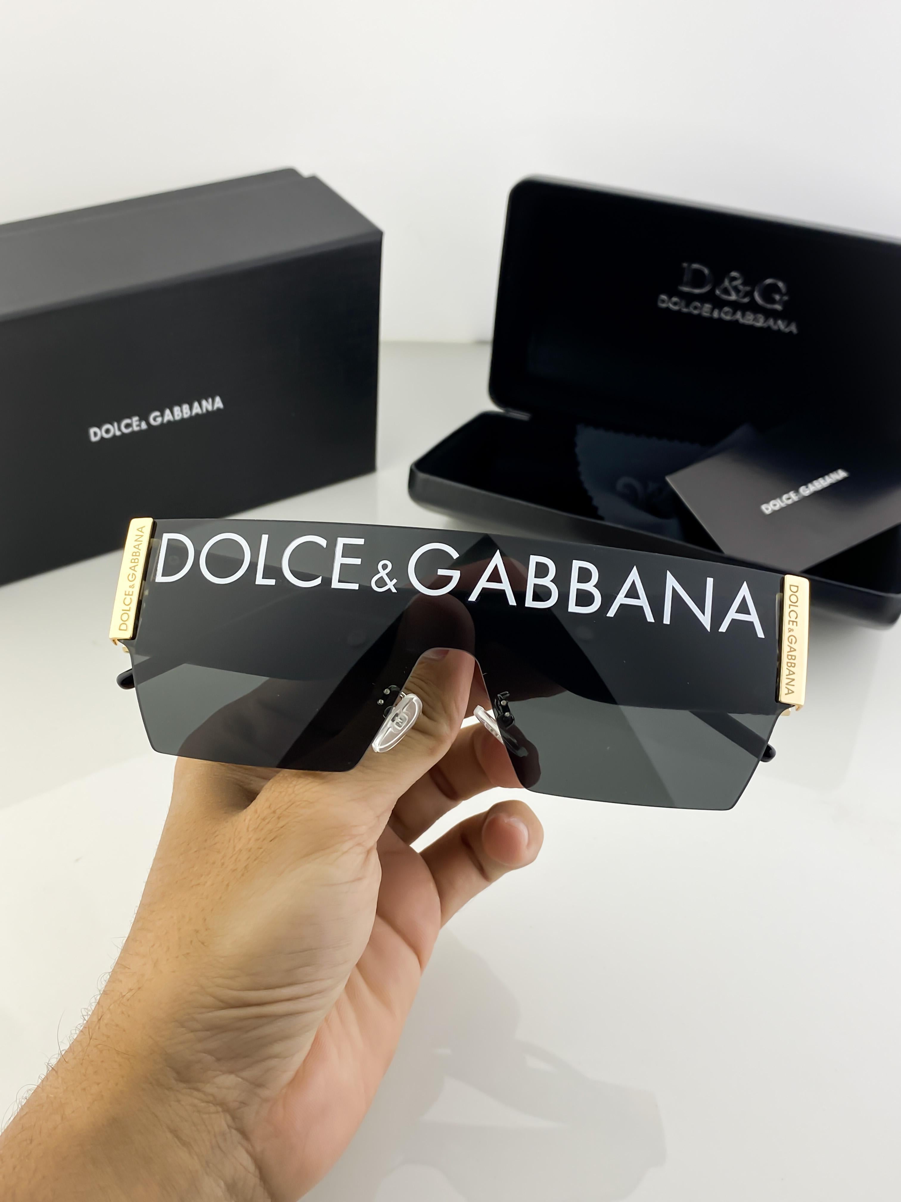 DOL  GOLD BLACK 6864 B