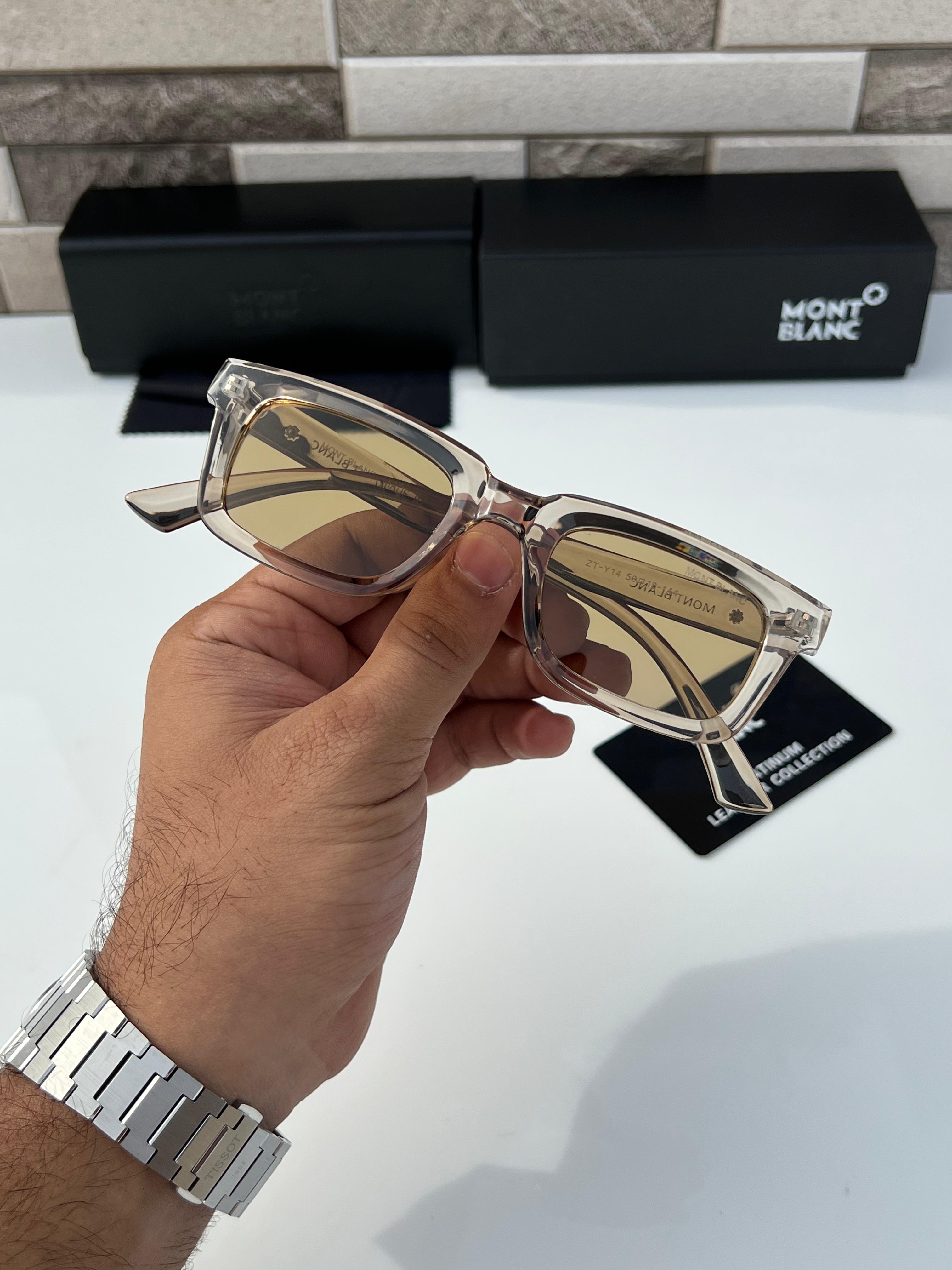 Mon  Y14 peach brown  A