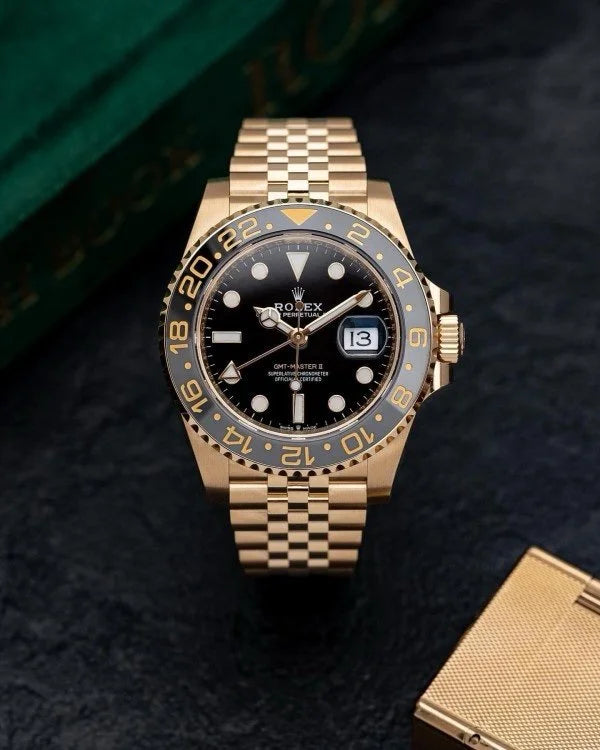 luxury Watch GMT Gold Black