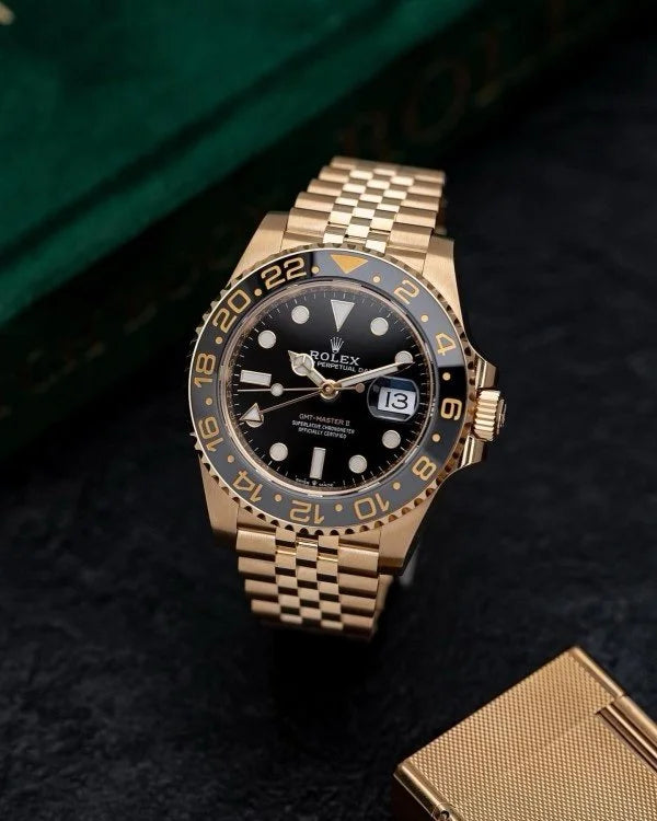 luxury Watch GMT Gold Black