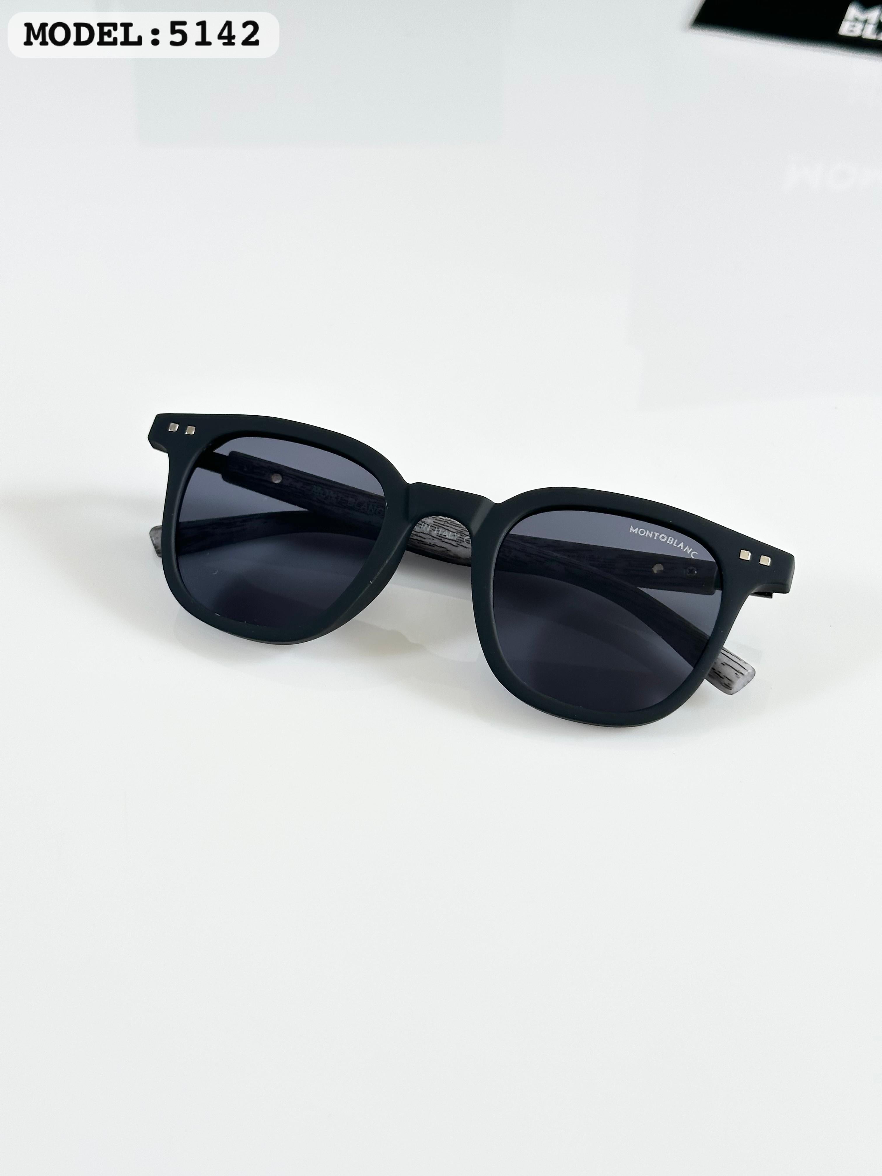 *MONT BLANC 5142 MATE BLACK* 😎😎😎😎😎😎 *HOTTEST SELLING MODEL* 🔥🔥🔥🔥🔥🔥