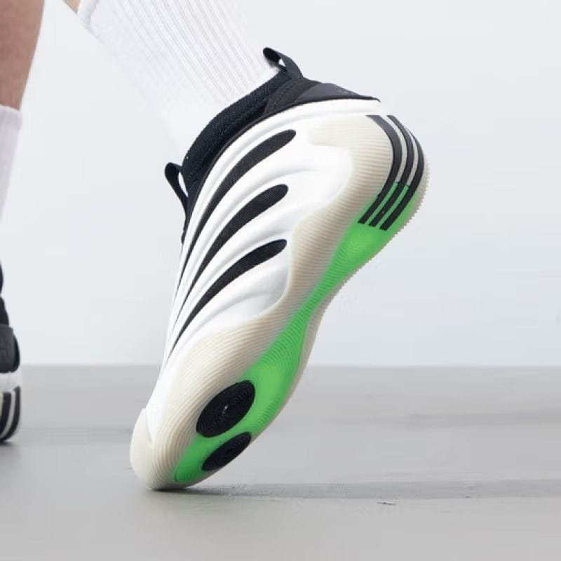 Adida_s Harden Vol. 9 Clou_d White Core Black