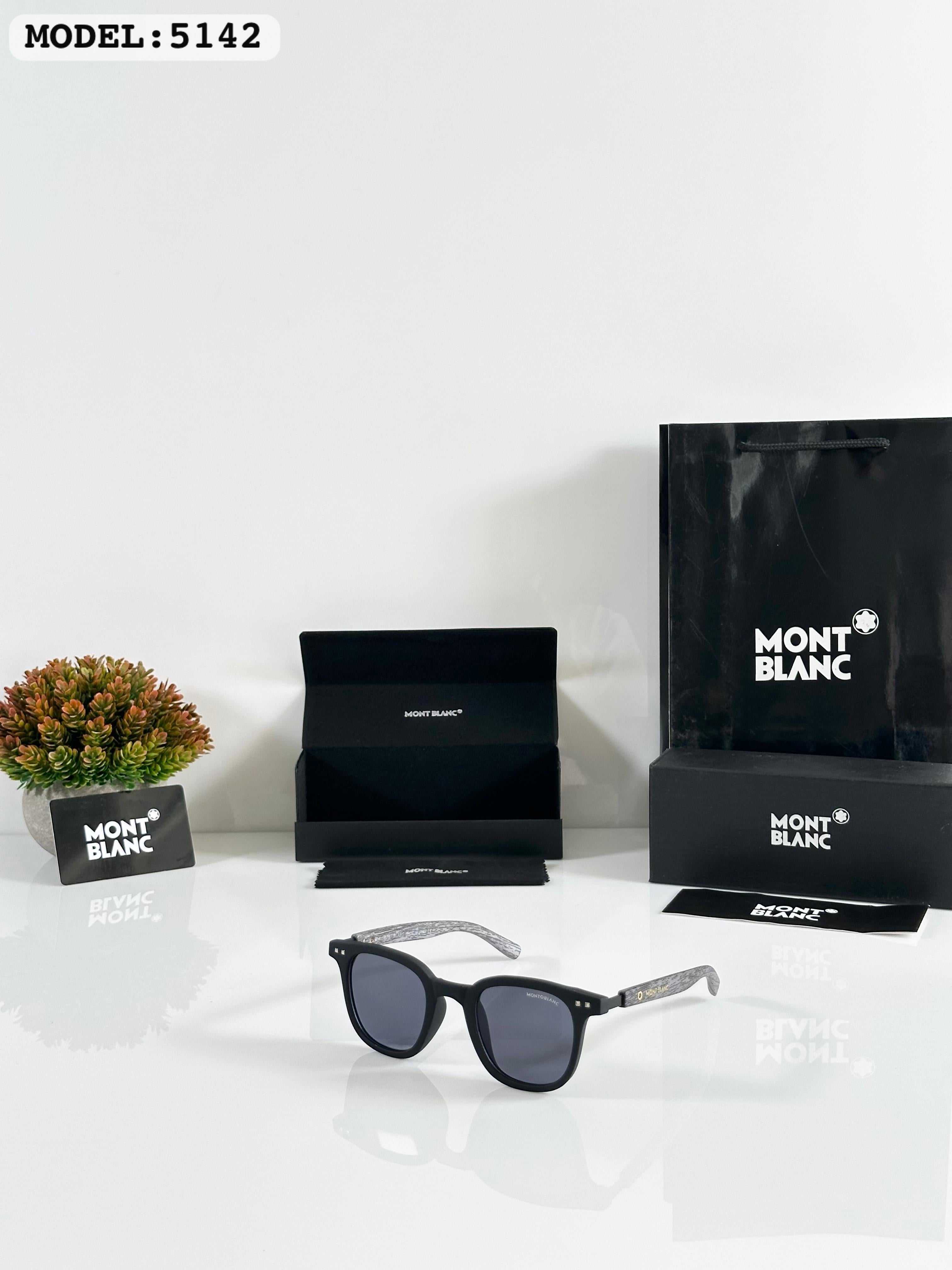 *MONT BLANC 5142 MATE BLACK* 😎😎😎😎😎😎 *HOTTEST SELLING MODEL* 🔥🔥🔥🔥🔥🔥