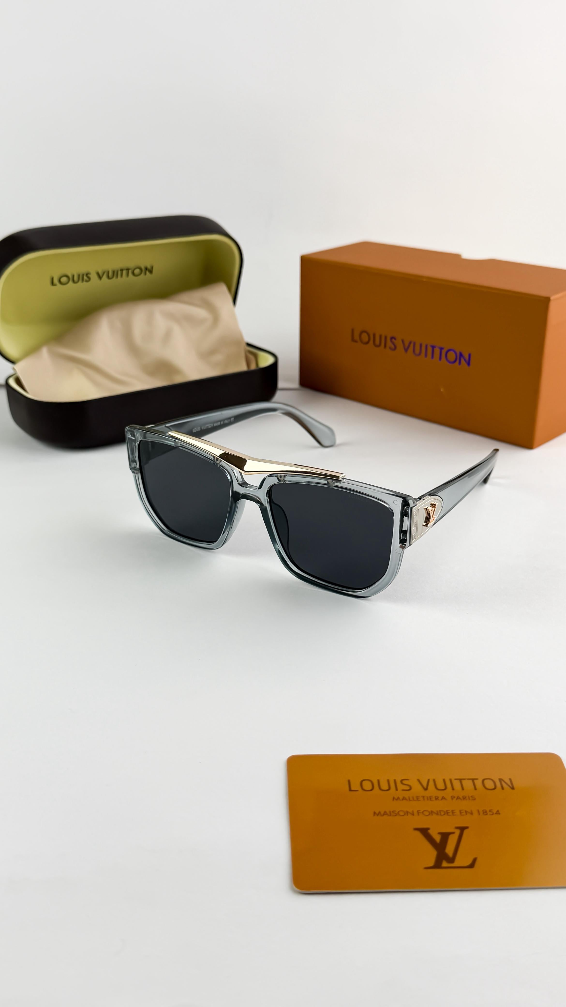 *LOUIS VUITTON TRANSPRENT BLACK 310🔥🔥🔥*