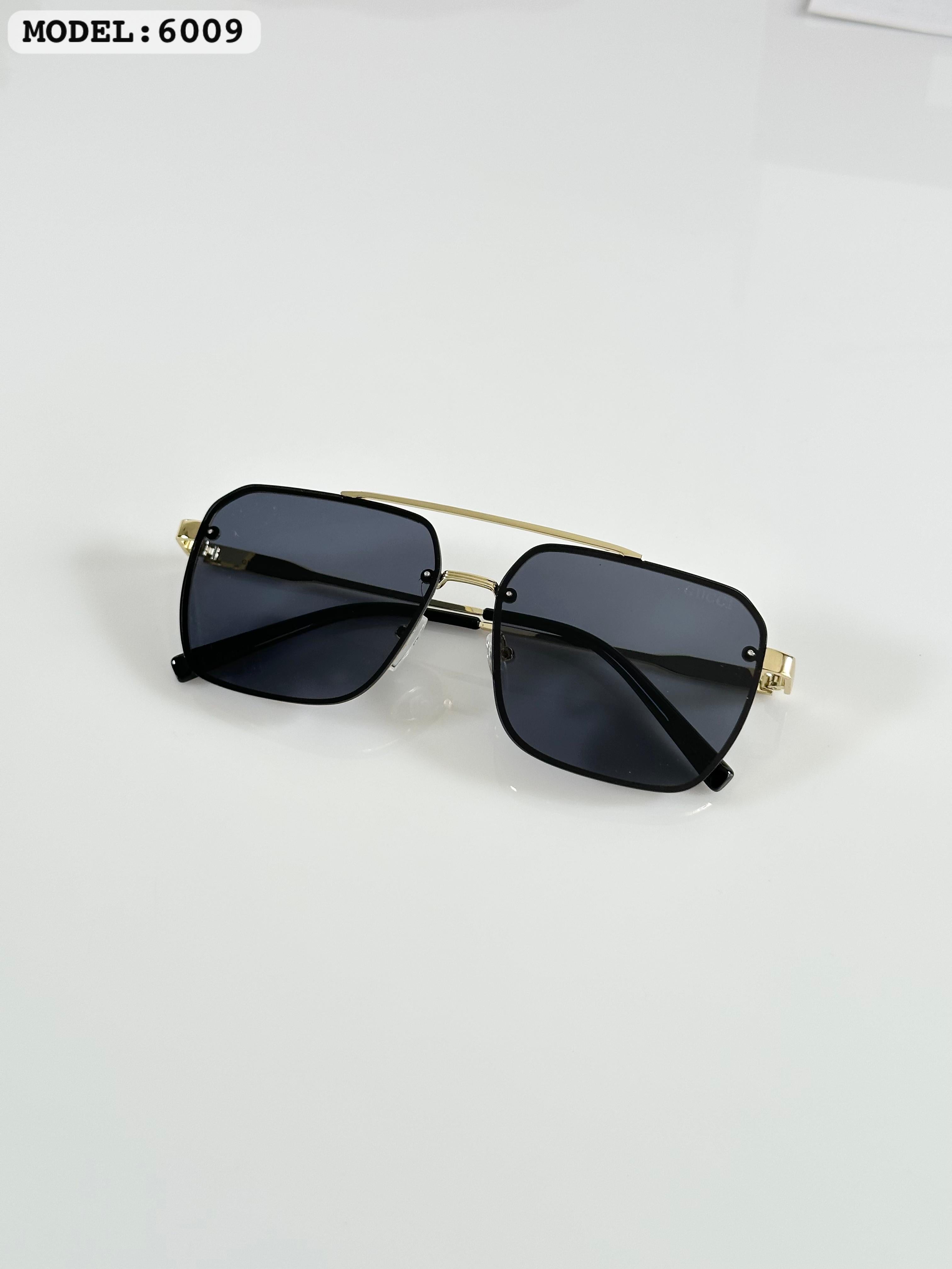 Gucci 6009 gold black