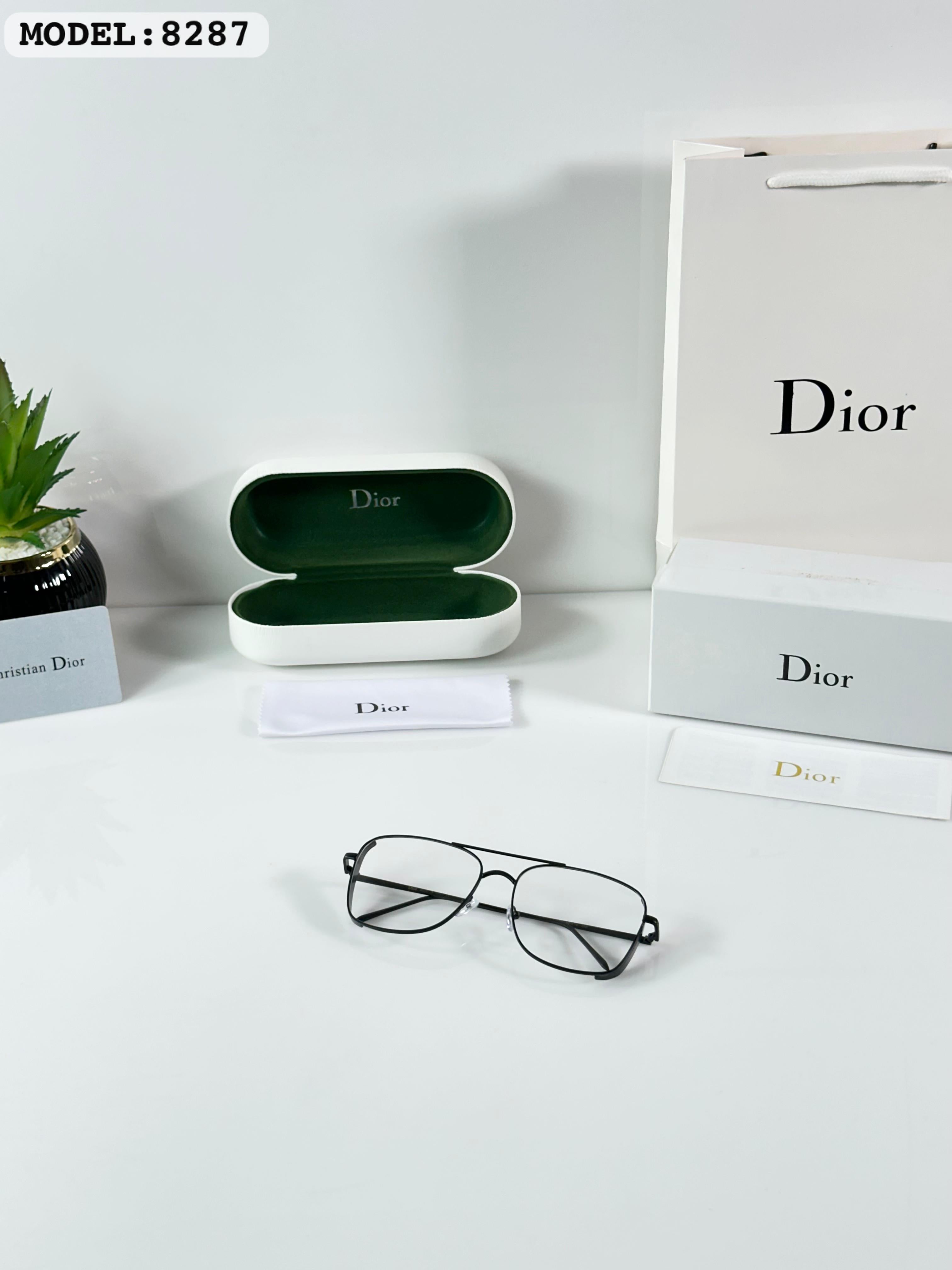 *DIOR 8287 BLACK FRAME