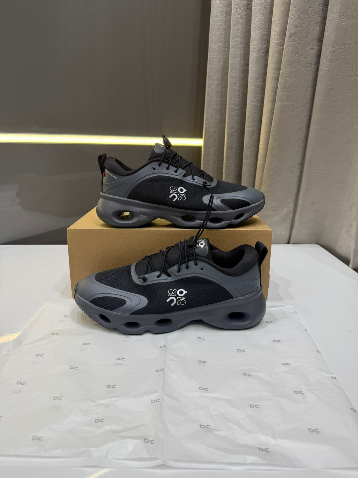 *On Running CloudSolo X Loewe Black*