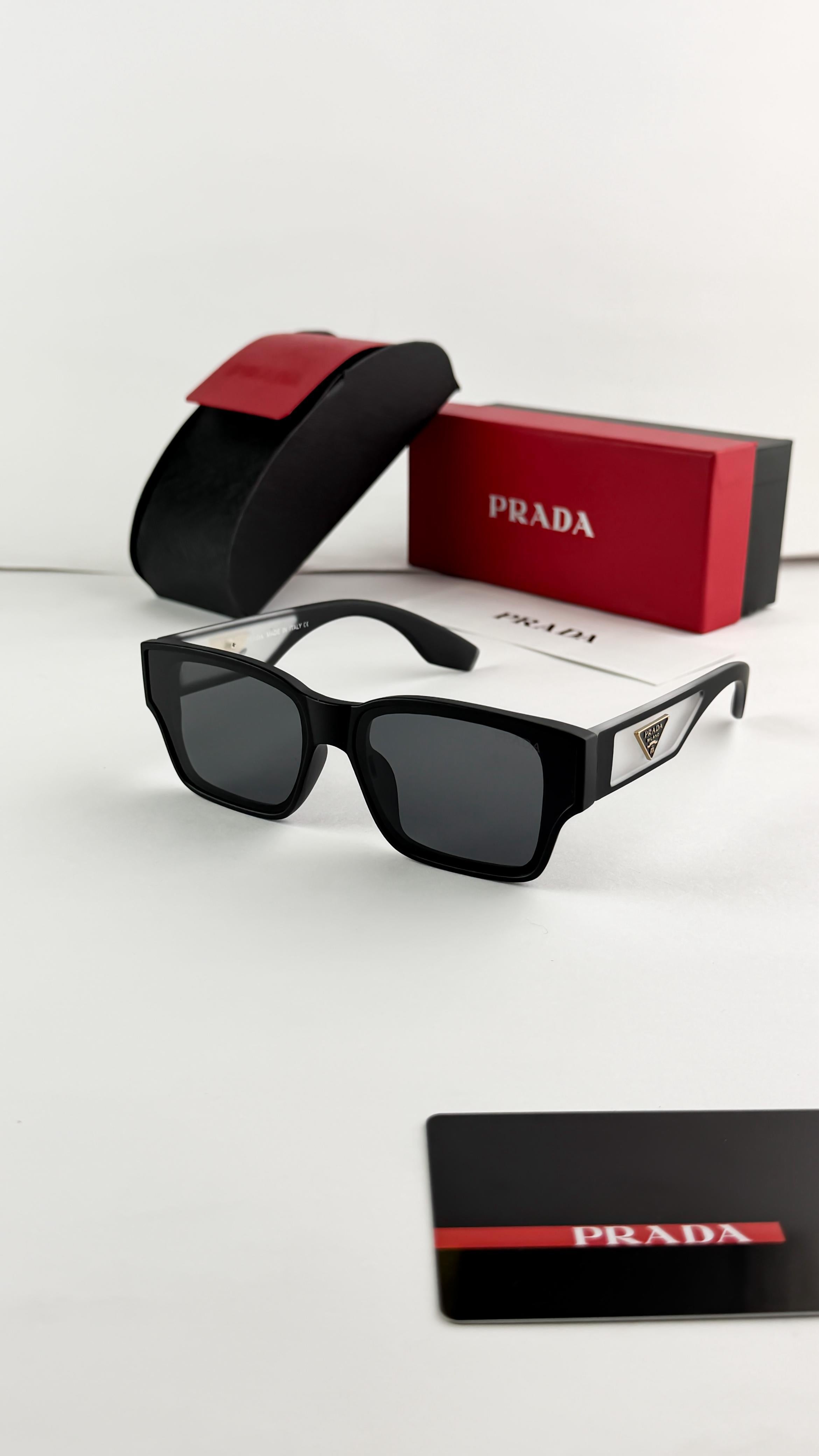 pRAD_A BLACK 0899