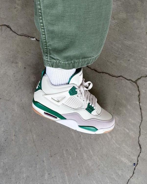 Air Jordan Retro 4 Pine Green Semi UA