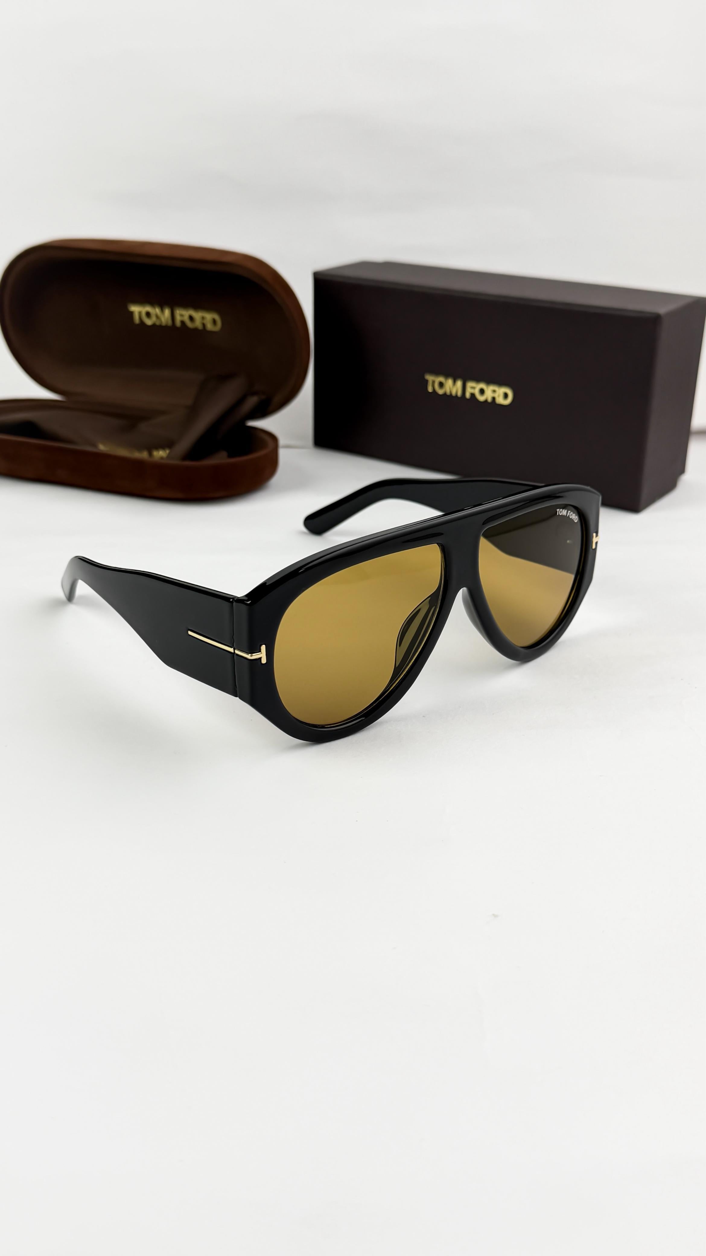 *TOMFORD BLACK BROWN 89181*