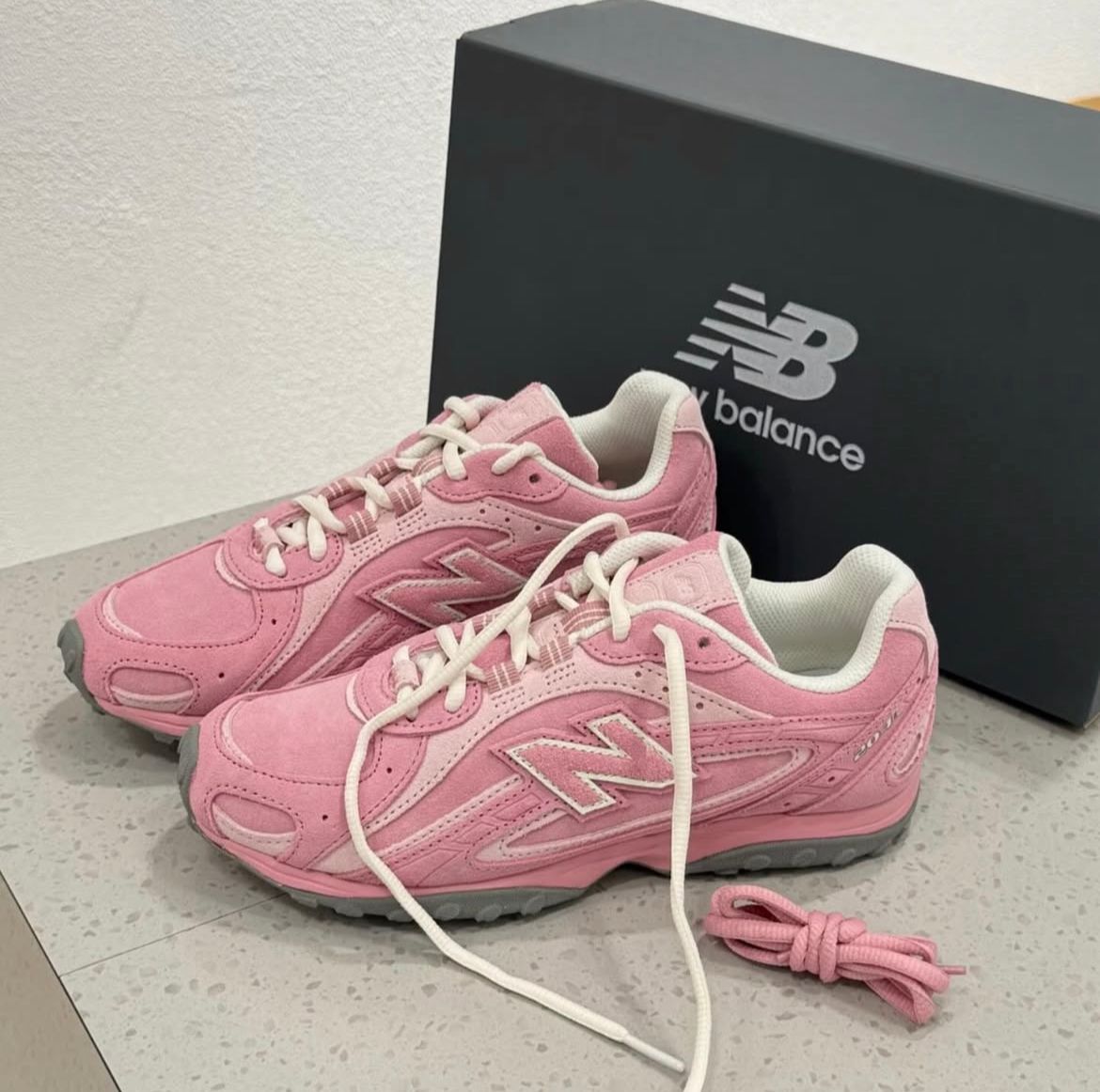 NE_W BALANCE 204L PASTEL PINK