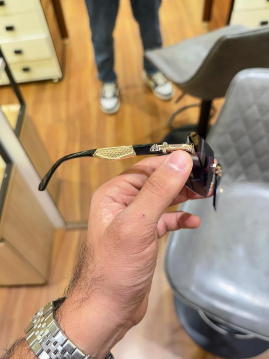 May-bach 5029 gold black