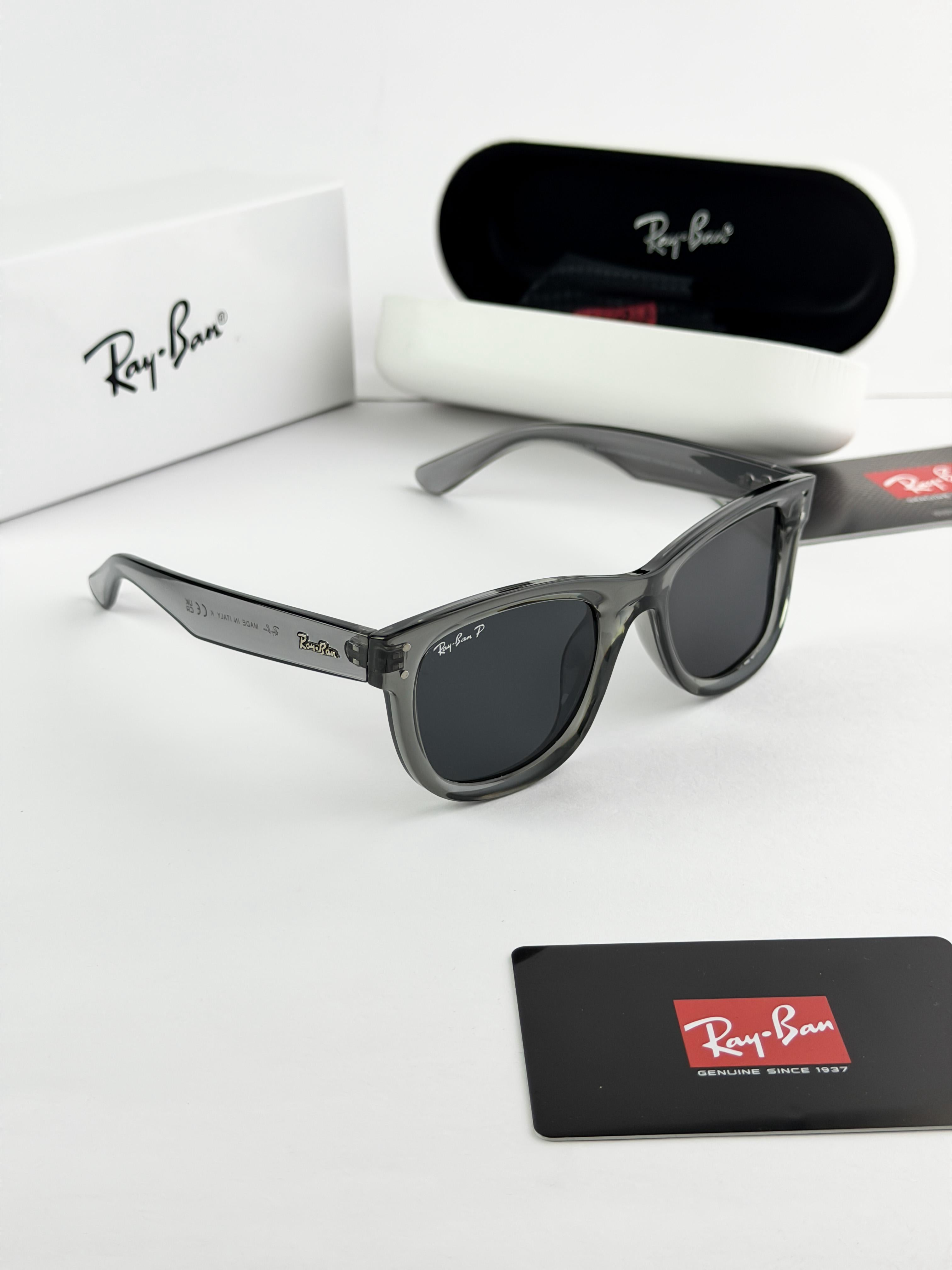 *CARTIER SILVER BLACK SHADED 0913🥵🥵🥵*