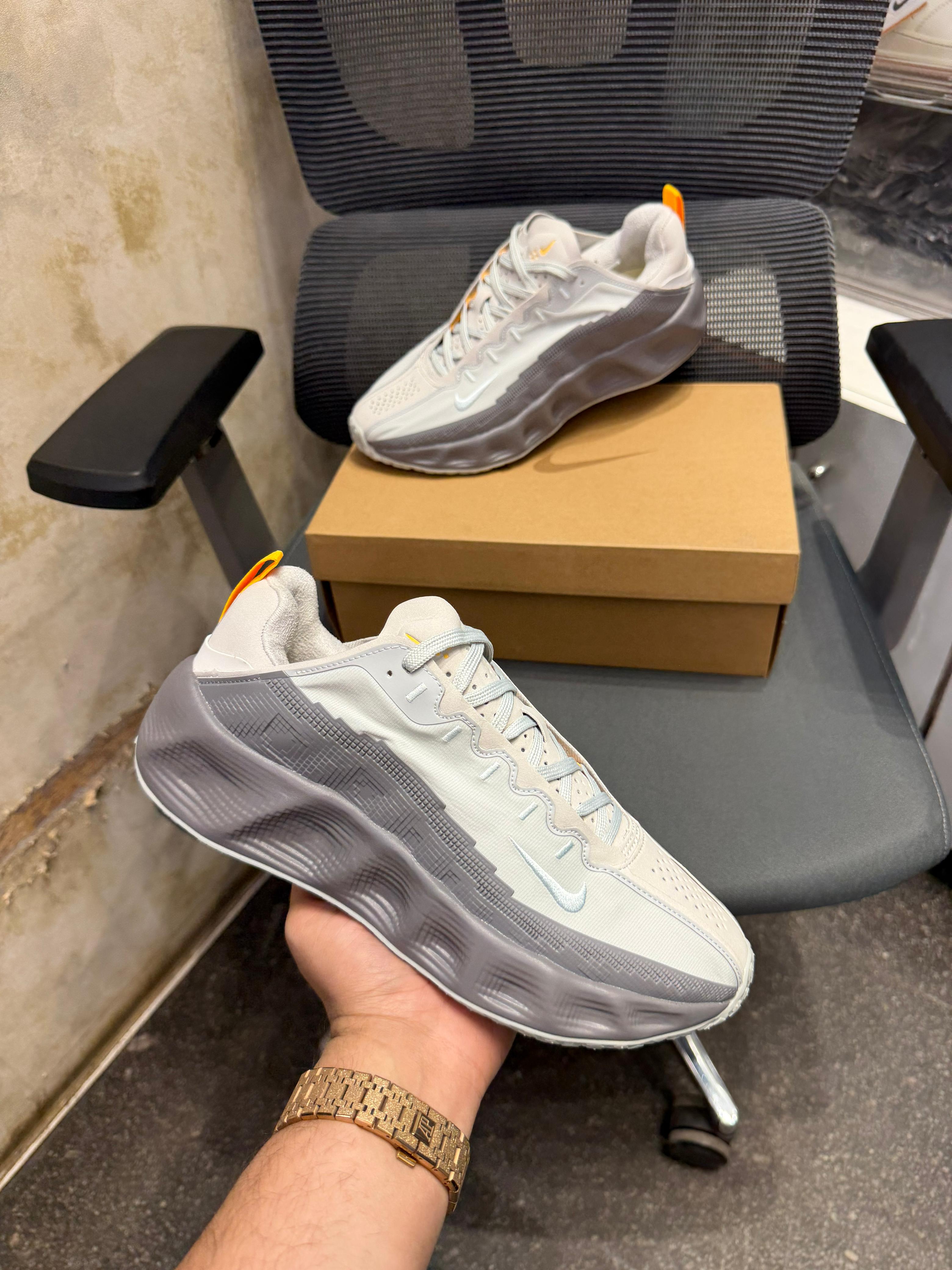 NikeeAva Rover Wolf Grey