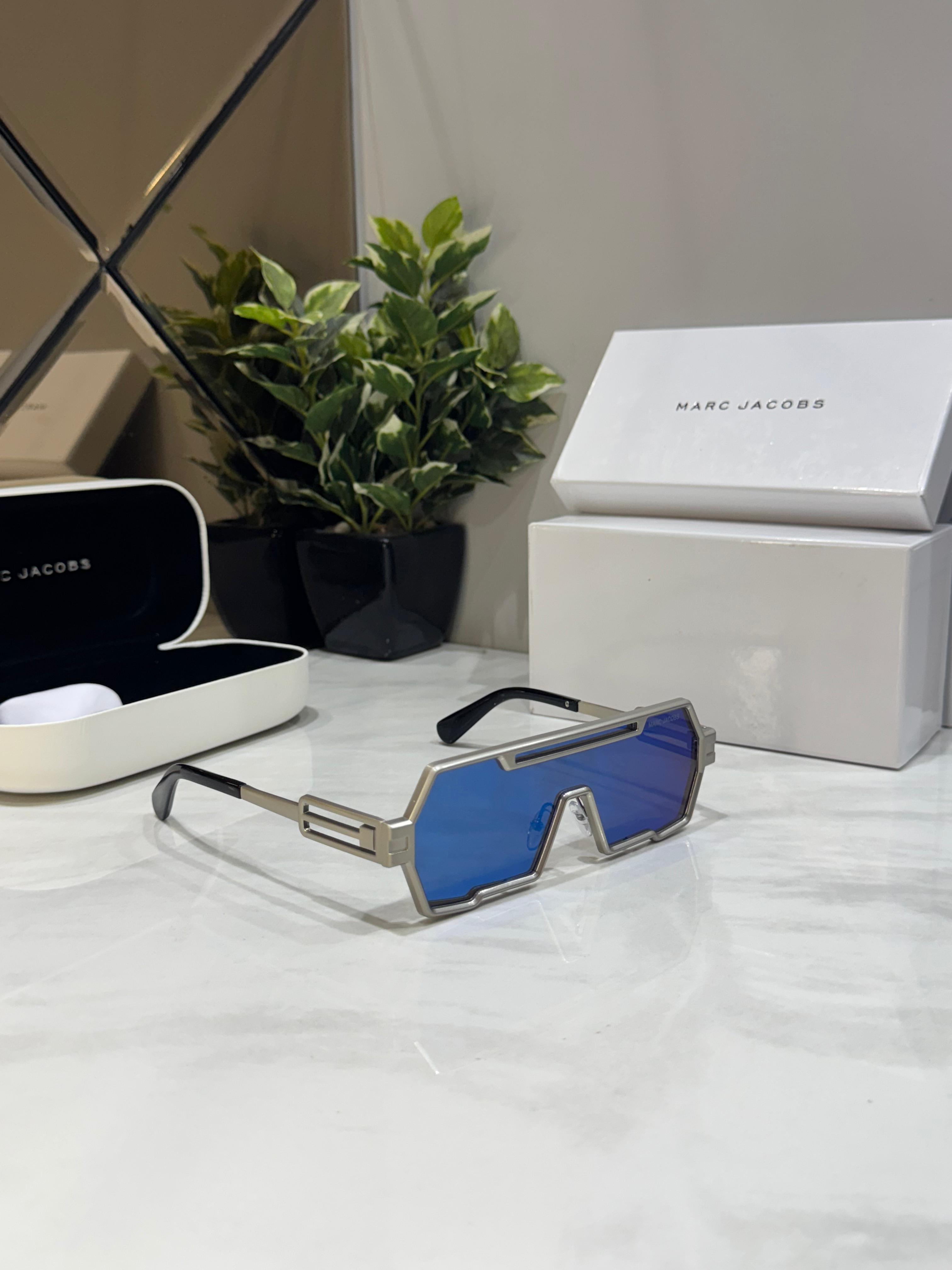 *Mar_c Jacob_s 001 Celebrity Choice