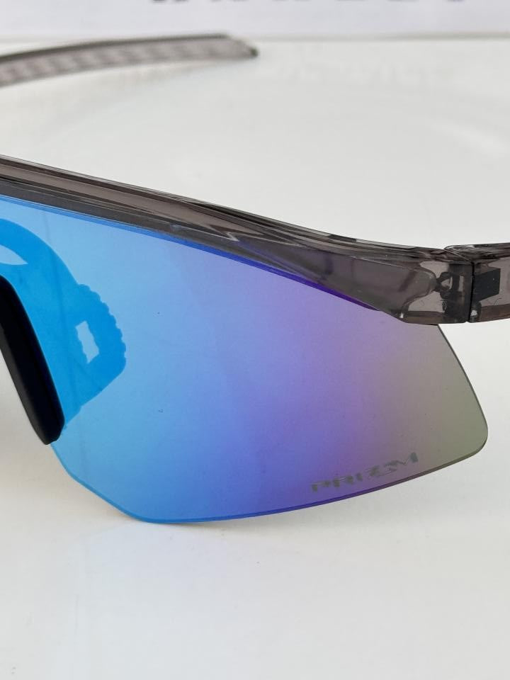 Oak-ley 4929 grey aqua