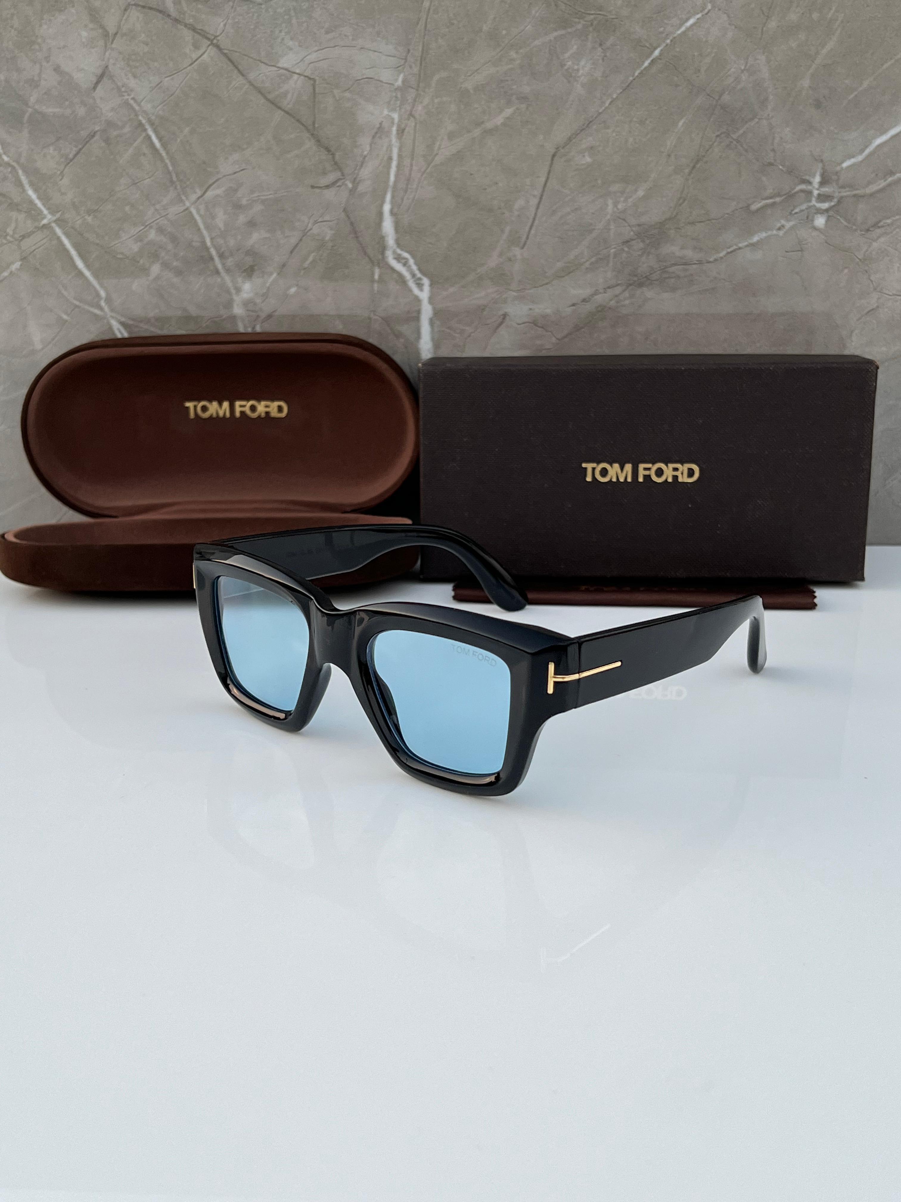 *Tomford 4184 black blue*
