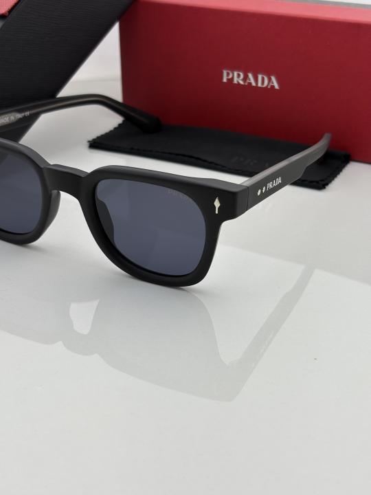 Pra-da 663 Black