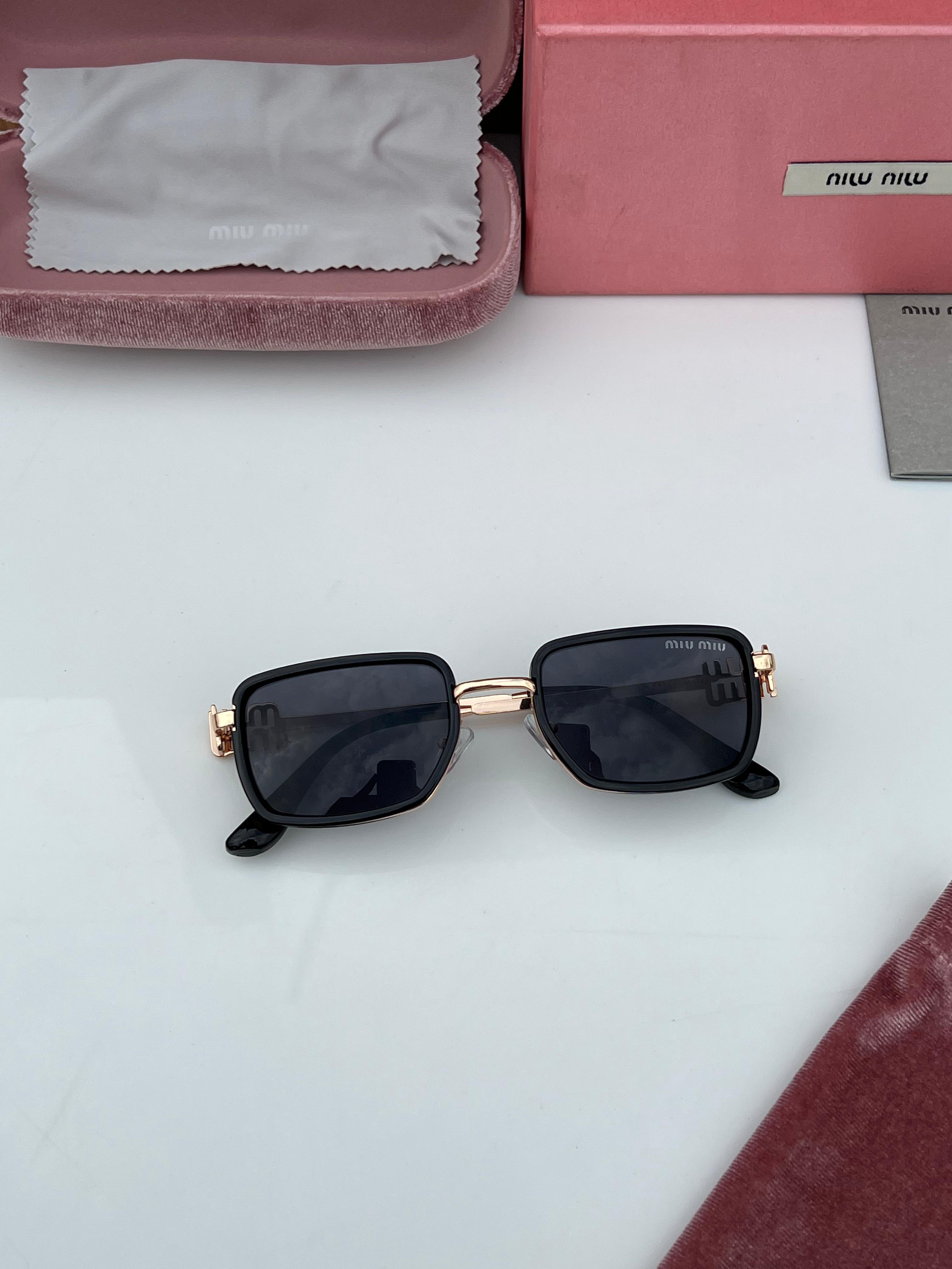 Miu miu 559 gold black With Same Og Packing